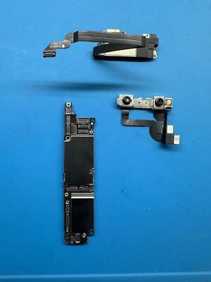 MAIN BOARD IPHONE XR 256GB SBLOCCATA NO RETE LEGGERE DESCRIZIONE - Immagine 1 di 4