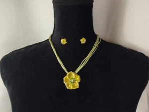 Vintage Choker Flower Necklace Pierced Earrings Set Multi Strand Yellow Enamel - Picture 1 of 24