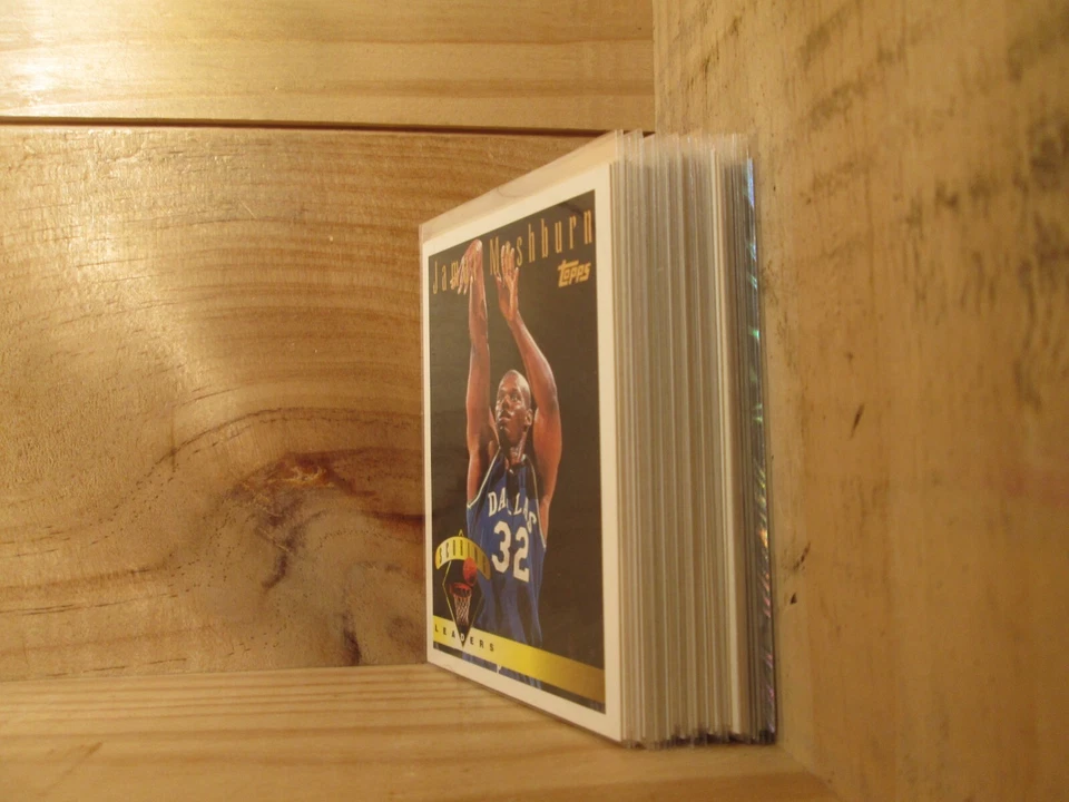 1995-96 Topps Base & Insert Singles $0.99-$8.00 Each - Image 1 of 1