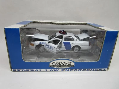 Gearbox Ford Crown Victoria Federal Protection Service Police Diecast 1:43 Scale - Image 1 of 4