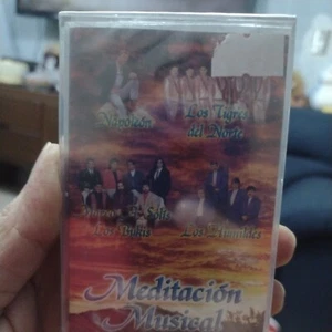 CASSETTE TAPE LOS TIGRES DEL NORTE LOS BUKIS LOS HUMILDES NAPOLEON - Picture 1 of 2