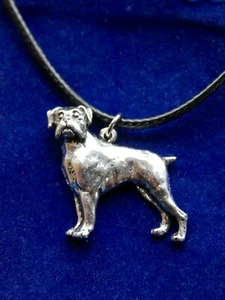 Boxer Hund Silber Zinn Anhänger Halskette mit Geschenkbeutel, Welpenliebhaber Geschenk - Bild 1 von 2