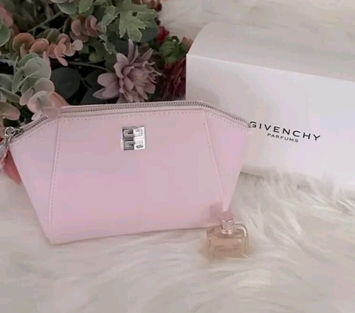 LOGO 4G rosa givenchy. Con REGALO.