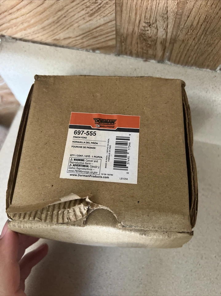 Conjunto de yugo de piñón diferencial Dorman 697-555 para Jeep Ford AMC Foto 1 de 1