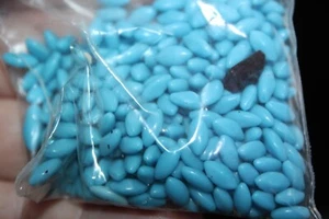 #5-33.  8X4MM TSCHECHISCHES GLAS BLAU MILCHGLAS FACETTIERTE RÜCKSEITE STEINE 24 STCK POSTEN - Bild 1 von 1