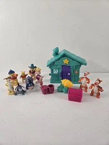 Lote de 14 figuras de Winnie the Pooh Piglet Eeyore Tigger Conejo PVC pastel cárcel - Imagen 1 de 7