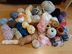 Wollpaket Konvolut Wolle Wollreste 1200g Stricken Basteln - Bild 1 von 4