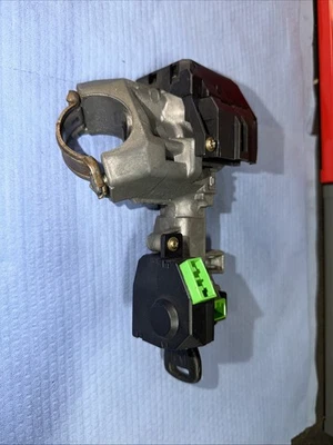 2002-2005 HONDA CIVIC SI EP3 HATCHBACK IGNITION SWITCH WITH KEY - Image 1 of 4