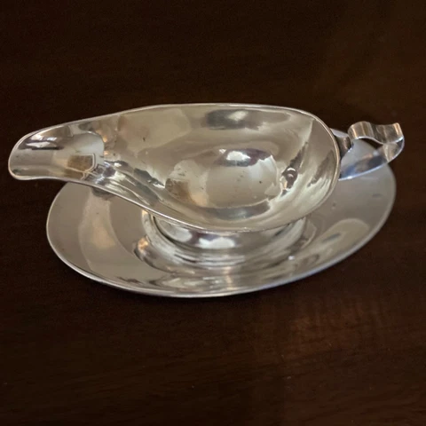 Antique Webster Sterling Silver Gravy Sauce Boat w/ Matching Sterling Dish Rare Cover