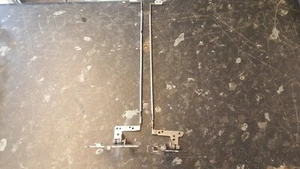 HP PAVILION 17-P100NA - PAIR OF SCREEN HINGES & SUPPORTS  -B480 - Picture 1 of 2