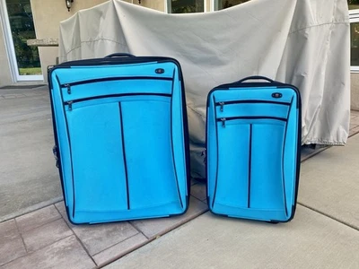 "Maleta con ruedas Victorinox Werks Traveler 22"" y 27"" equipaje azul negro" Foto 1 de 4