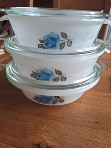 Vintage Blue Rose Pyrex Casserole Dishes. Set of 3. - Picture 1 of 10