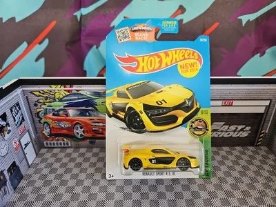 2015 Hot Wheels Renault Sport R.S. 01  HW Exotics 9/10 LongCard Combine postage  - Image 1 of 4