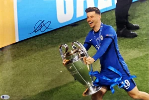 MASON MOUNT AUTOGRAPHED 11X16 PHOTO CHELSEA F.C. EUFA CHAMPIONS BECKETT 196461 - Picture 1 of 4