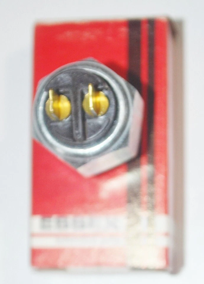 BRAKE LIGHT SWITCH BMW PORSCHE 911 911S 914 VOLKSWAGEN CARRERA JAGUAR VOLVO  — 第 1/2 张图片
