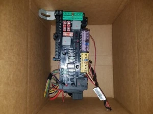 2008 2009 MERCEDES BENZ W204 C300 C350 C63 AMG REAR SAM FUSE RELAY BOX - Picture 1 of 15