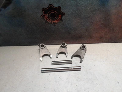 Horquillas de transmisión Kawasaki KLX L 125 2003 (B) 03 KLX125L Foto 1 de 4