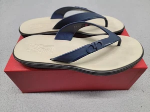 Salvatore Ferragamo Sandalen Herren 11 marineblau Gancini Riemen Flip Flop hergestellt in Italien - Bild 1 von 10