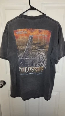 Camisa de Montaña Mágica Six Flags De Colección Para Hombres XL Gris Negro Coloso Montaña Años 90 Foto 1 de 4