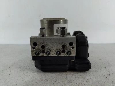 Módulo de control de bomba Nissan Rogue Abs 2011-2011 tracción eléctrica Foto 1 de 4