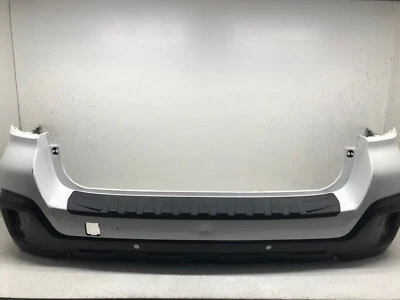 Cubierta de parachoques trasero Subaru Outback con orificios de sensor 2018 2019 57704AL18A OEM7 Foto 1 de 4