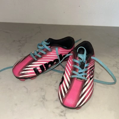 Umbro Girls Arturo 2.0 Pink Soccer Cleats Sz 9K  Youth - Image 1 of 4