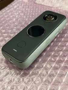 Insta360 ONE X2 + Tapa de lente (sin microSD) |Japón - Imagen 1 de 5