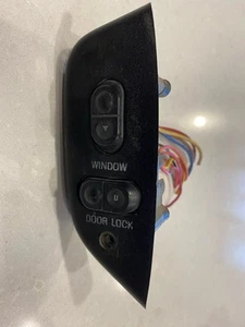 1992 - 1996 Ford F150 F250 OEM Passenger Right Master Window Switch Control - Picture 1 of 13