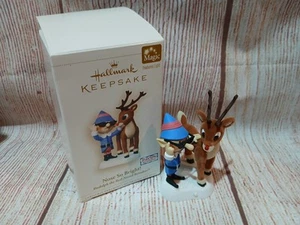 Hallmark Andenken Ornament Rudolph das rotnasige Rentier Nase so hell! EUC - Bild 1 von 2