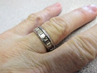 Anillo Tiffany & Company Atlas de oro blanco de 18 quilates de 7 mm para hombre talla 9,5 hacer oferta   Foto 1 de 4