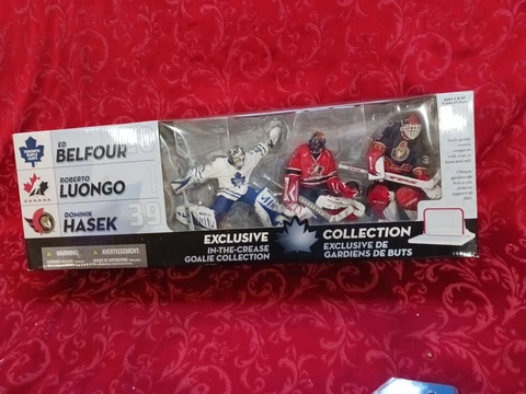 Rare sealed McFarlane NHL In The Crease 3 Pack Goalie Combo Set figure hockey Cover
