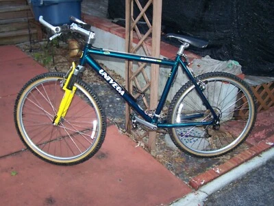 Vintage Univega Aluminum 802 unisex 21 speed Mountain Bicycle  6061-T6 - Image 1 of 4