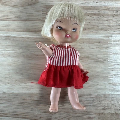 Muñeca de bolsillo Remco 1966 vintage HILDY Heidi's Little Sister 5" de alto Foto 1 de 4