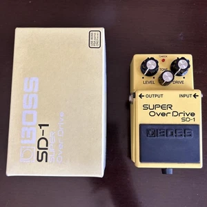 BOSS SD-1 SUPER Over Drive Pedale per chitarra effetti vintage japan - Foto 1 di 6