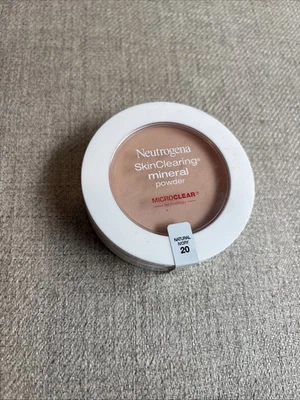 Neutrogena Skin Clearing Mineral Powder Natural Ivory - Image 1 of 2