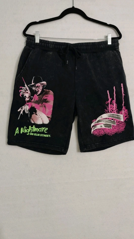 Friday The 13th Mens' Movie Film Jason Mask Horror Fabric Shorts Size M Medium - Image 1 of 4