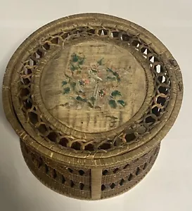 Antique Collar and Cuff Box, Wicker, Floral Design - Picture 1 of 13