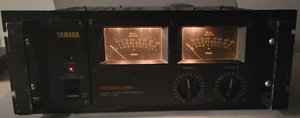 Vintage YAMAHA PA Power Amplifier P-2200 Black, Japan, Working - Picture 1 of 9
