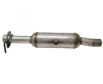 Center Catalytic Converter Fits 2011-2016 Ford F450 F550 Super Duty 6.8L V10 - Image 1 of 4