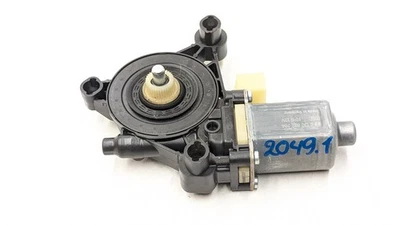 AUDI Q7 MK2 4M WINDOW MOTOR FRONT RIGHT DRIVER SIDE 8W0959802 2016 - Image 1 of 4