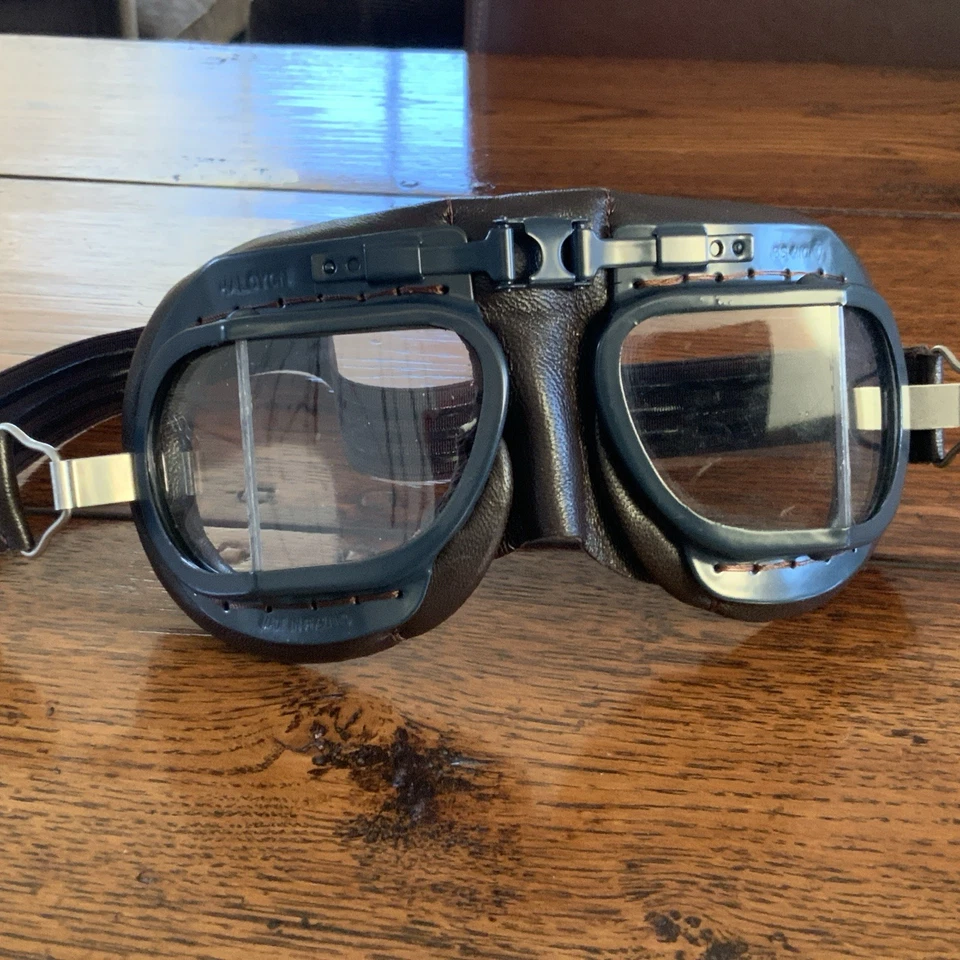 MK8 RAF PILOTSBattle of Britain Goggles (Original Specification) Brand New - Image 1 of 4