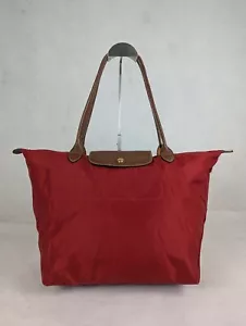 Longchamp le pliage Nylon Medium Red Tote Bag Hand Bag Made in China. - Picture 1 of 13