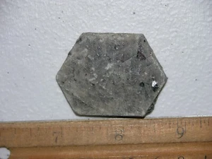 Ruby Recorder Crystal natural red ruby Madagascar 1 1/4 x 1 3/4 inch R47 - Picture 1 of 2