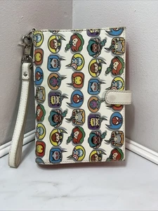 WOMEN MARVEL COMICS KAWAII ART COLLECTION WALLET /PURSE 5” X 7” - Snap Zip Wrist - Picture 1 of 6