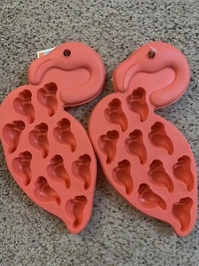 2 GREENBRIER PINK FLAMINGO BPA FREI SILIKON EISWÜRFELSCHALE ERGIBT 10 WÜRFEL - NEU - Bild 1 von 2