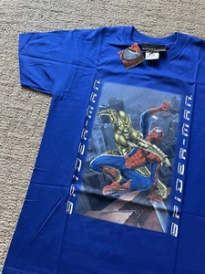Vintage 2002 Spiderman Movie Euro Poster Print Tshirt Youth Size (11-12) - Picture 1 of 6