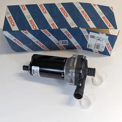 UPDATED Genuine Bosch Auxiliary Water Pump Intercooler Coolant Mercedes SL55 Aux - Image 1 of 4