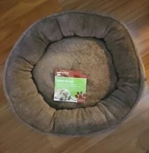 Pet Bed Dog Cat Sherpa and Suede Oval Cuddler 23" x 23" x 6" Cozy Soft  Washable