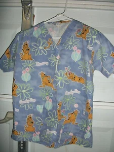 LADIES SCOOBY DOO NOVELTY PRINT UNIFORM SCRUB TOP... SIZE XS - Picture 1 of 1