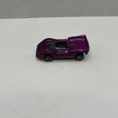 Hot Wheels Redline MCLAREN M6A Magenta US Black Interior - Image 1 of 4
